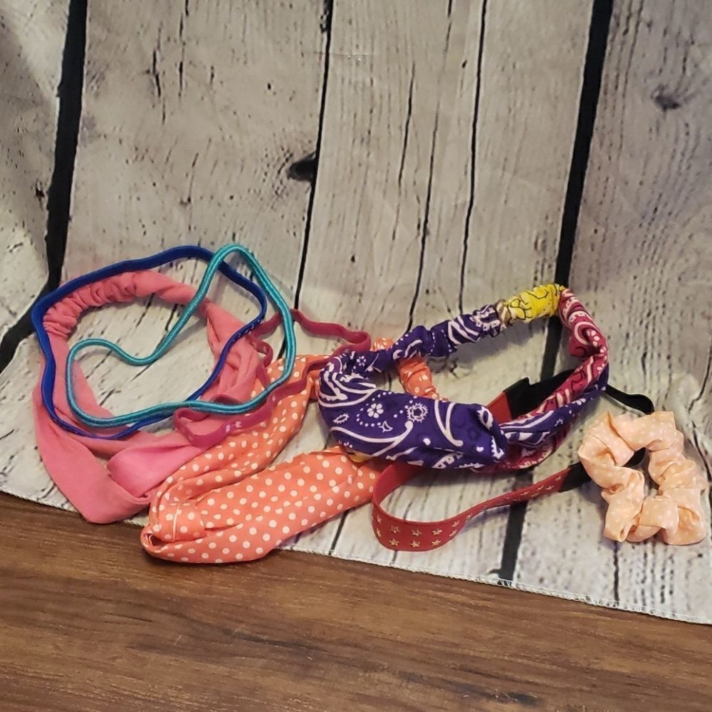 7 Headbands‎